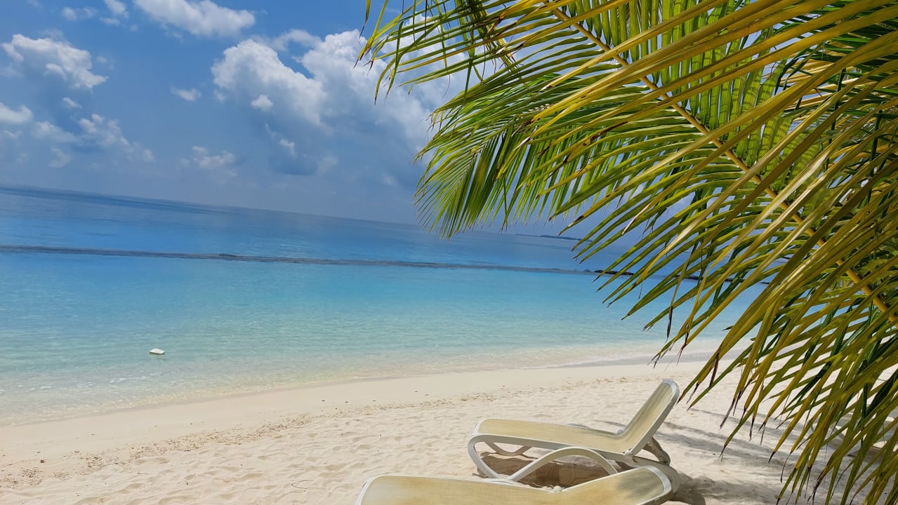 Strand Kuramathi Maldives