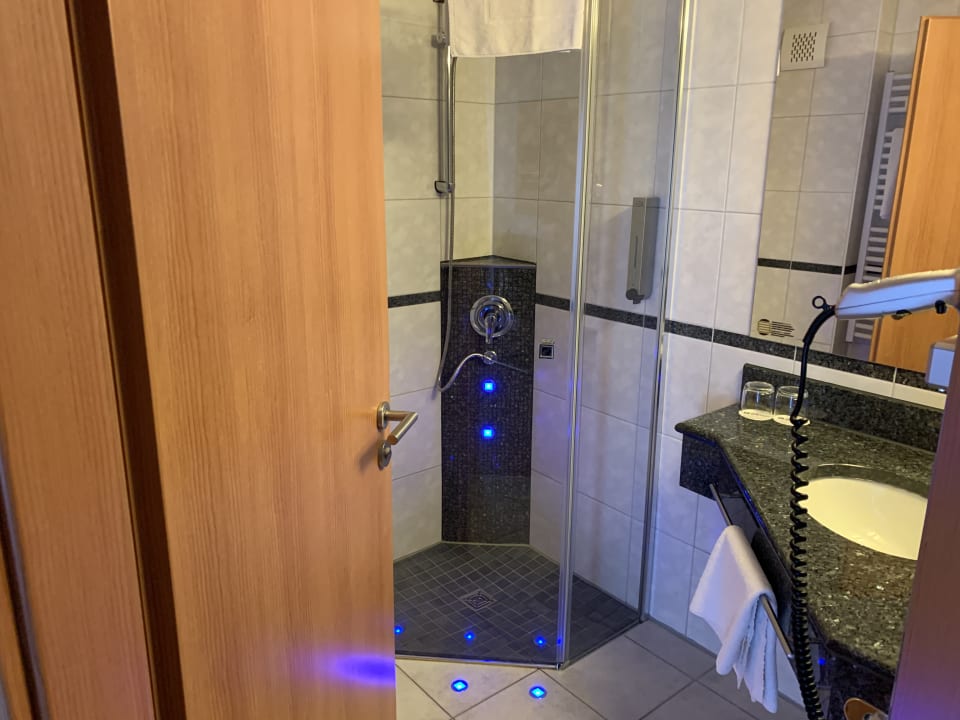 Zimmer PLAZA INN Heilbronn