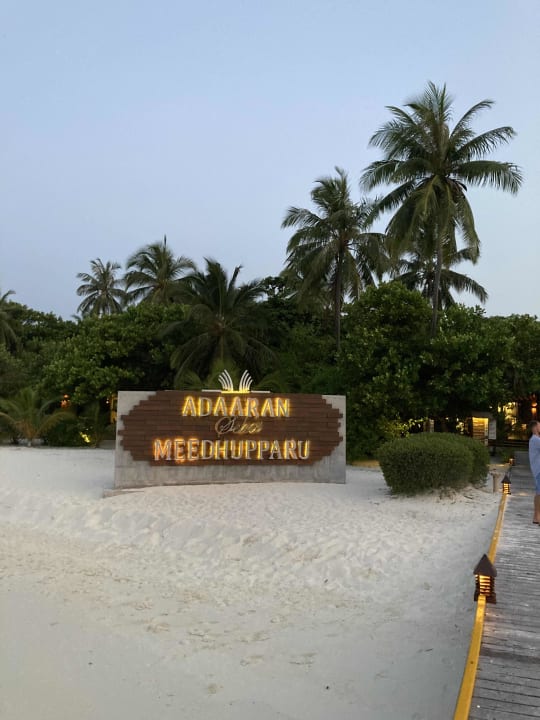 Strand Adaaran Select Meedhupparu Island Resort - Premium All Inclusive