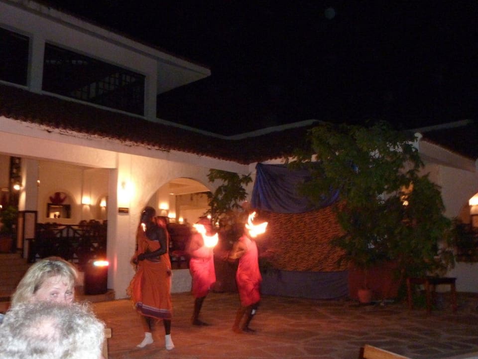 Abendprogramm Diani Sea Resort