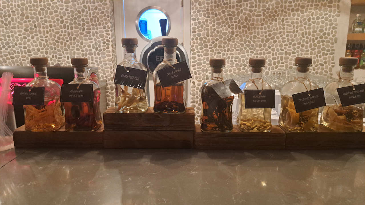Gastro Lara Barut Collection