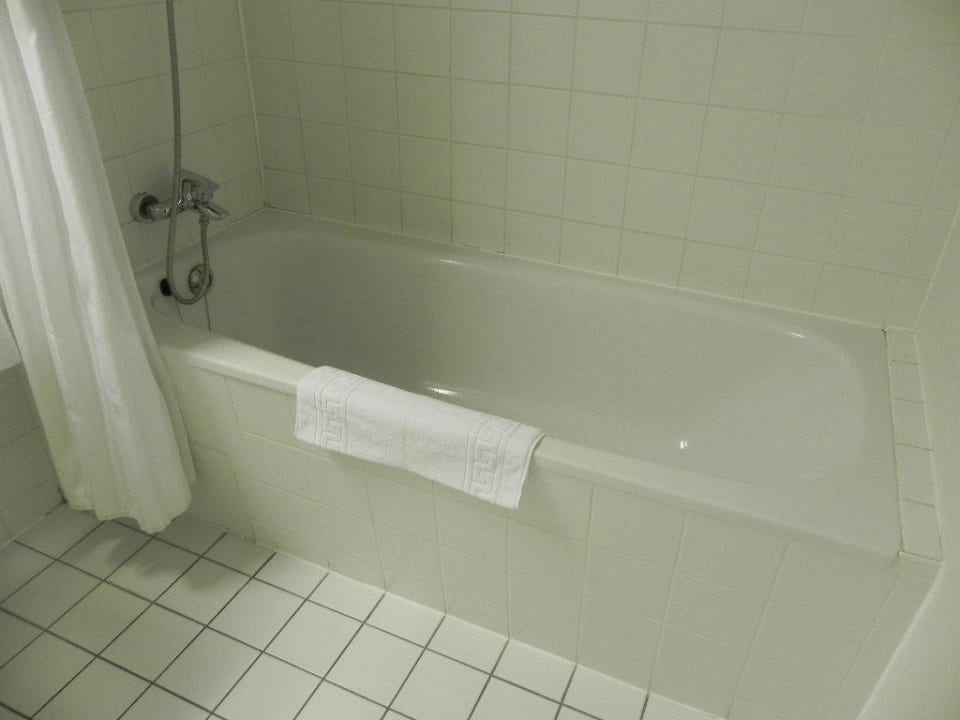 Badezimmer Centro Park Hotel Berlin-Neukölln