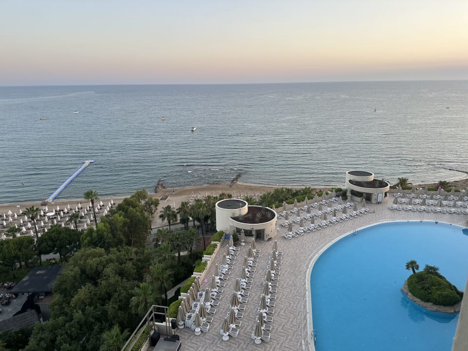 Pool Melas Resort Hotel