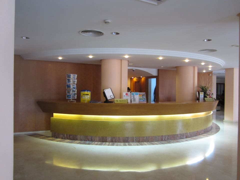 Rezeption CM Playa del Moro