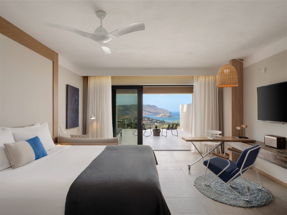 Zimmer Domes Aulus Elounda All-Inclusive Resort, Curio Collection by Hilton