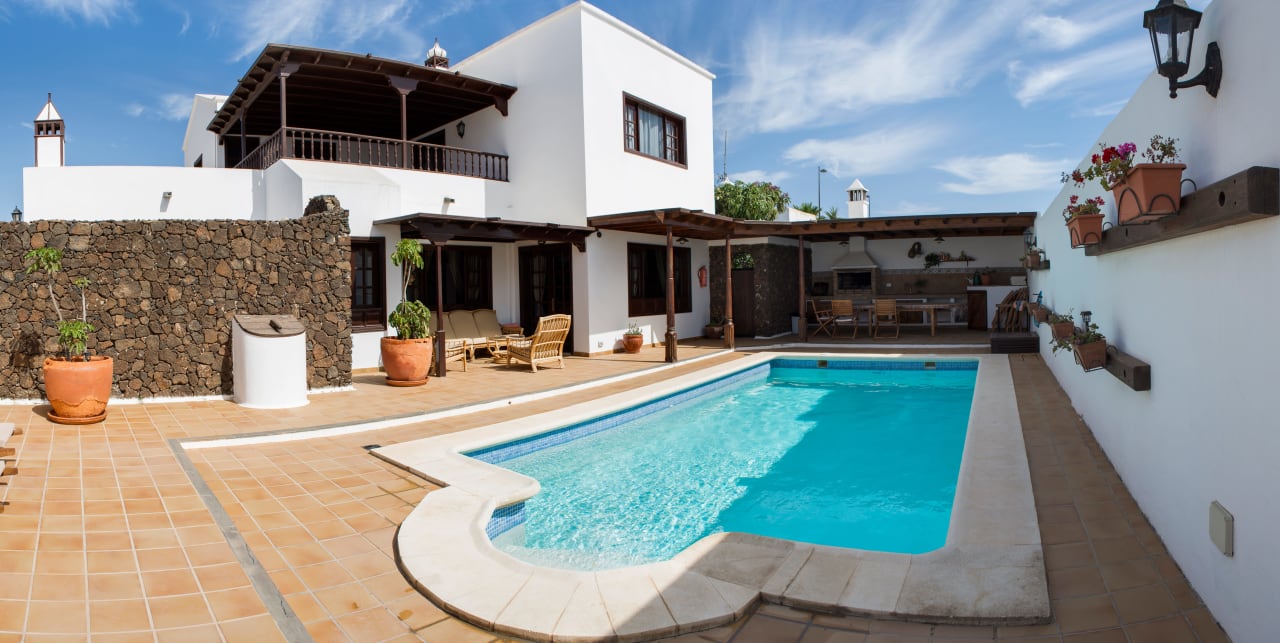 Pool Villa Rosales