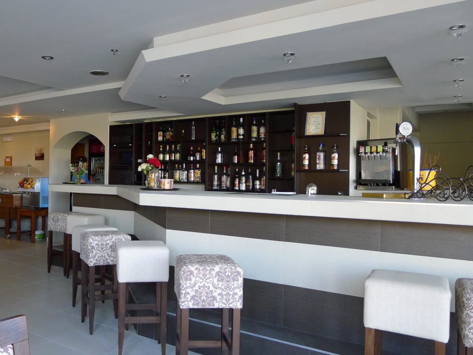 Bar Hotel South Coast