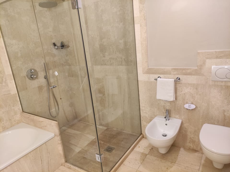 Zimmer Grande Baia Resort & Spa