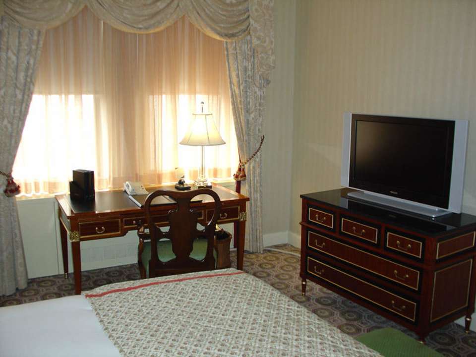 Executive Suite 37ter Stock The Towers of the Waldorf Astoria