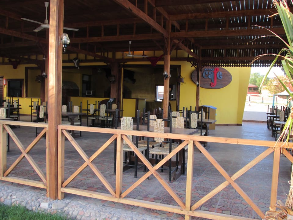 Marina-Cafe Giftun Azur Resort