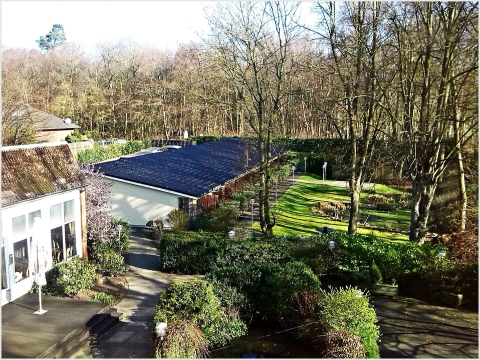 Ausblick v. Haupthaus auf Do-Zi. mit Terrasse  Parkhotel Meppen An der Freilichtbühne