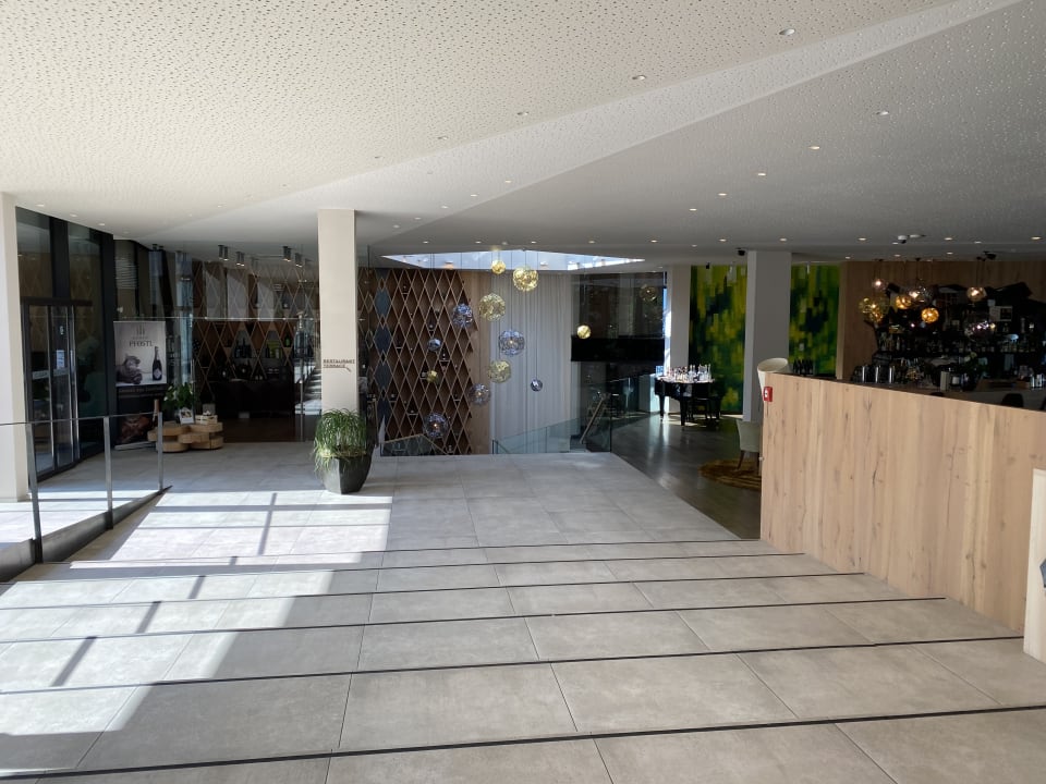 Lobby Schenna Resort