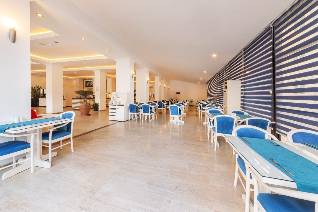 Gastro Kayamaris Hotel