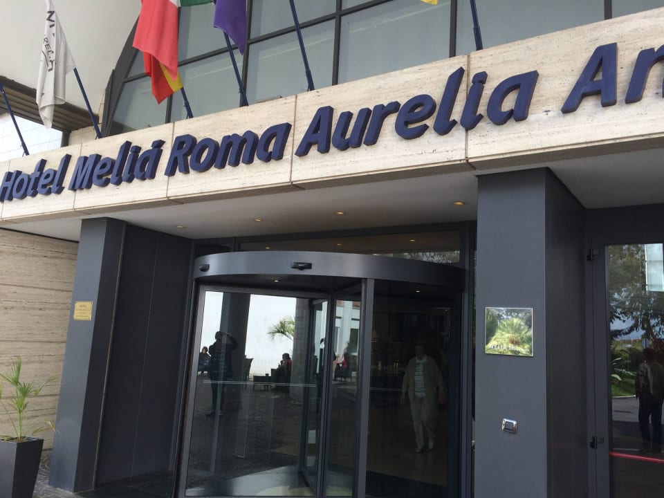 Hoteleingang Hotel Roma Aurelia Antica