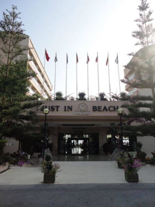 Aska Hotel Just in Beach Aska Hotel Just in Beach