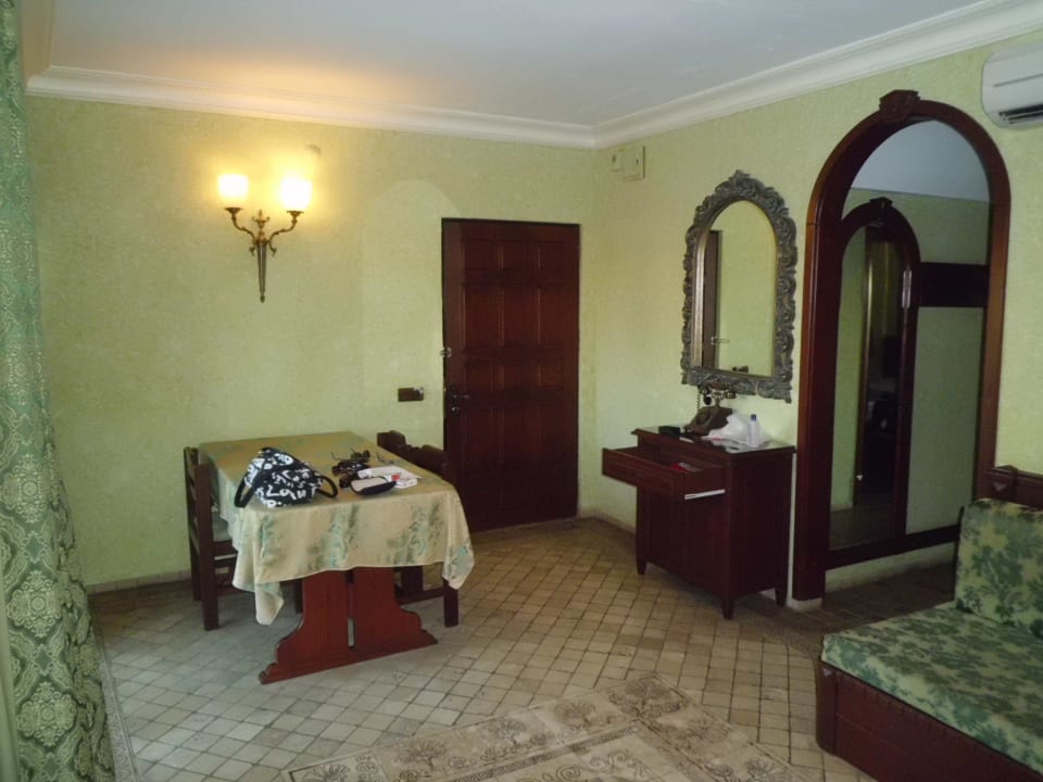 Wohnzimmer vom Appartment 405 Hotel Yetkin