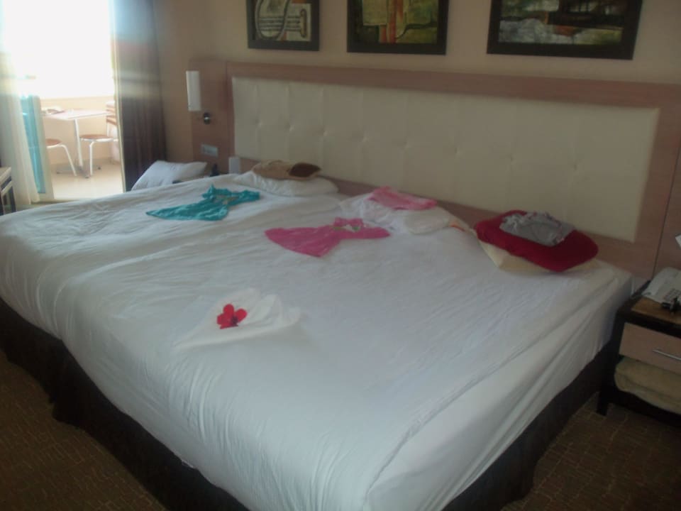 Betten im Doppelzimmer Long Beach Alanya