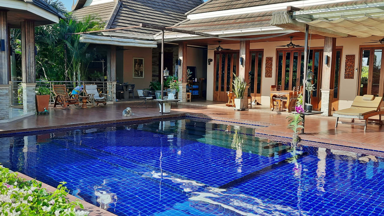 Pool Resotel Baan Sanook