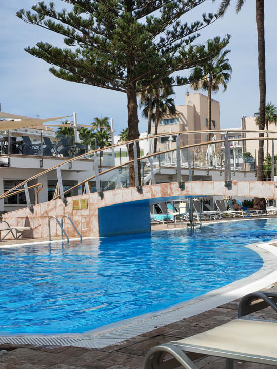 Pool CM Playa del Moro