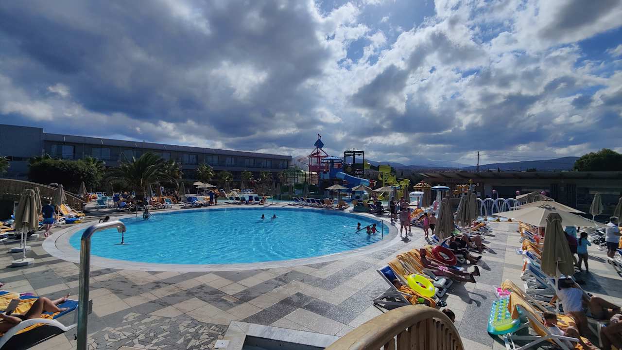 Pool Lyttos Beach Hotel