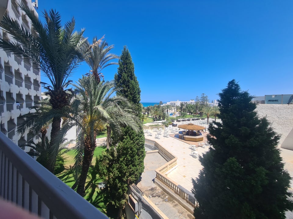 Ausblick Hotel JAZ Tour Khalef