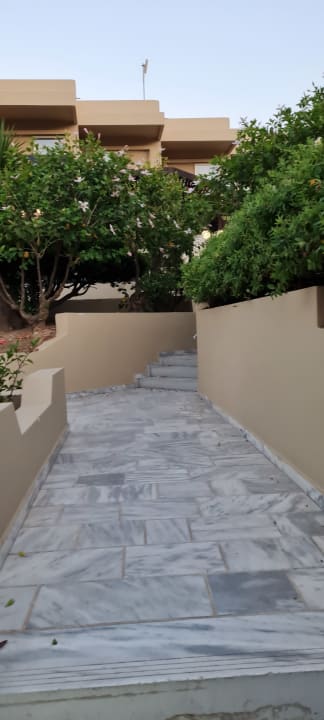 Gartenanlage Giannoulis Santa Marina Beach