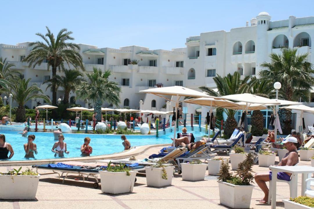 Pool Hotel El Mouradi Skanes Beach