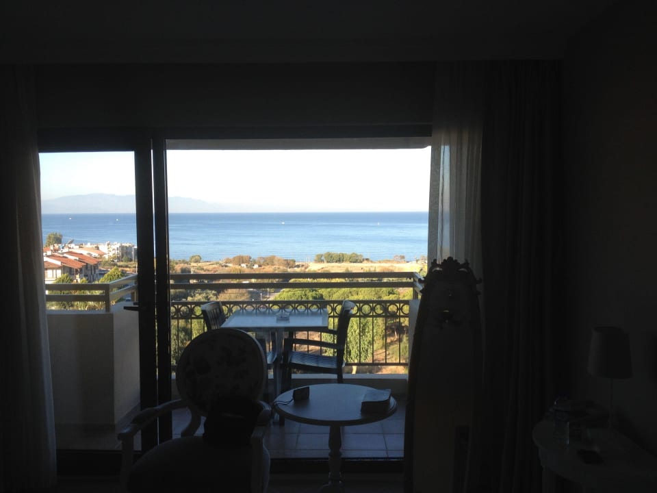 Blick aus dem Zimmer aufs Meer Hotel Carina