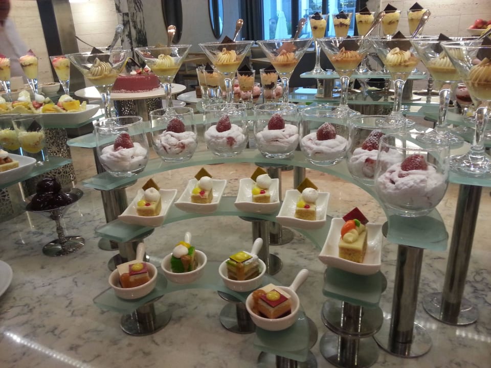 Büffet Acanthus Cennet Barut Collection