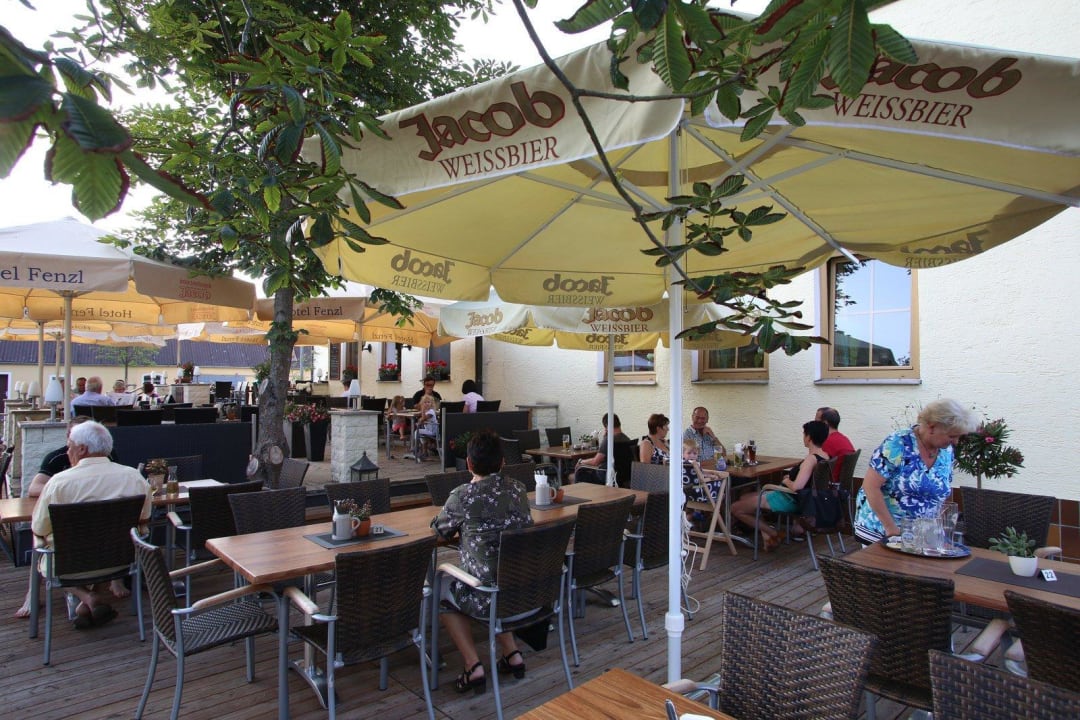 Terrasse Hotel Gasthof Fenzl