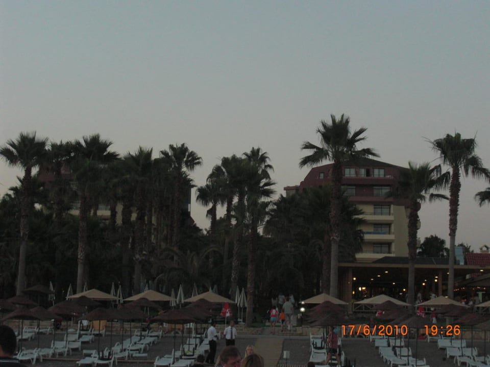 Strandansicht Hotel Meryan