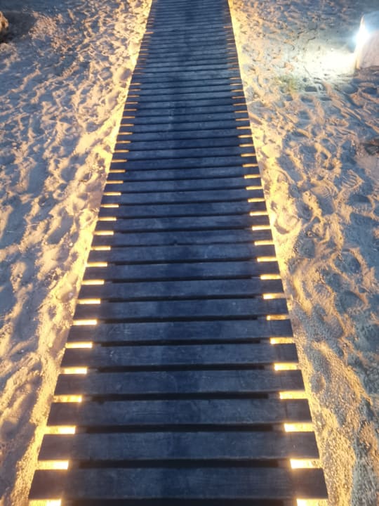 Strand Fodele Beach & Water Park Holiday Resort