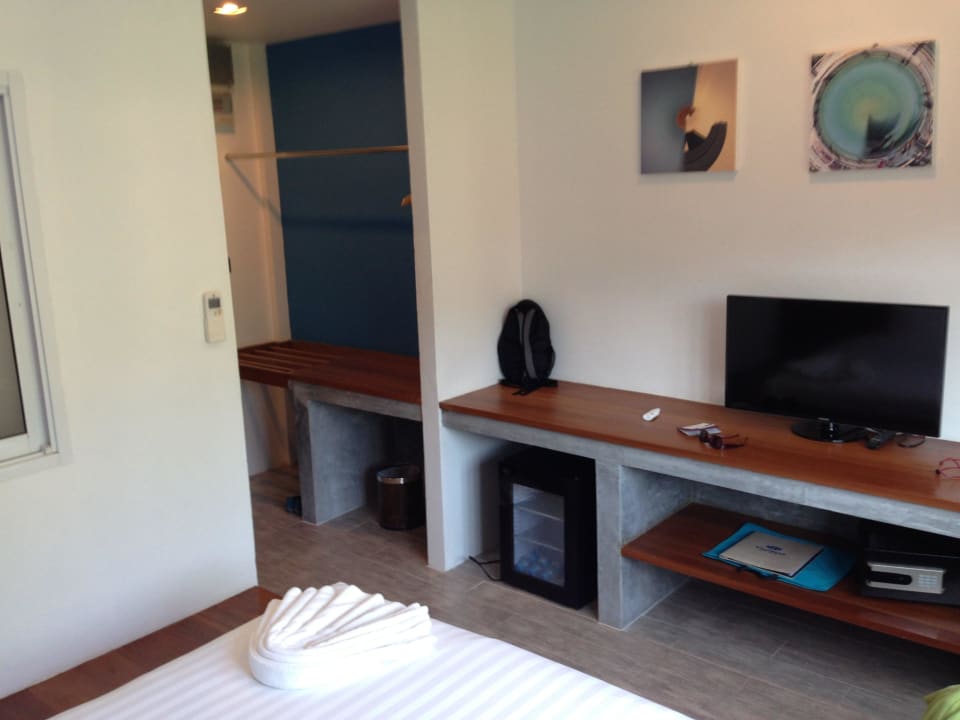 Blick zum Eingang Hotel Thalassa