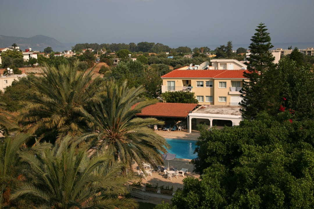 Widok z balkonu Marion Hotel