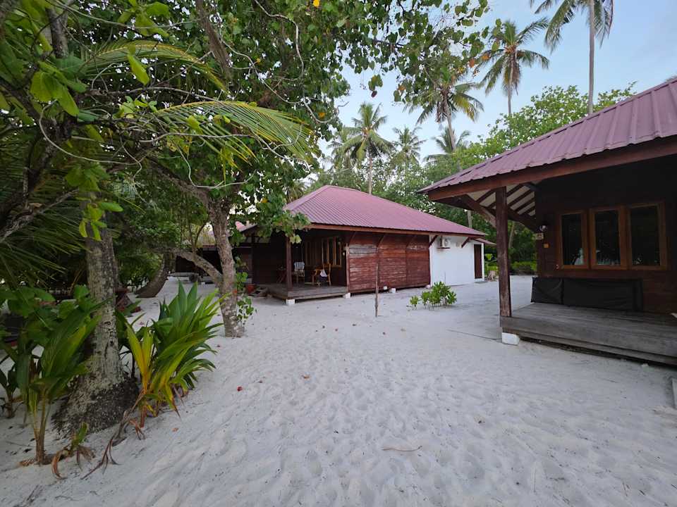 Zimmer Filitheyo Island Resort