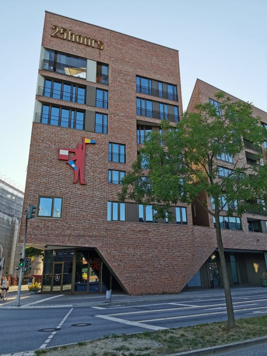 Außenansicht 25hours Hotel HafenCity
