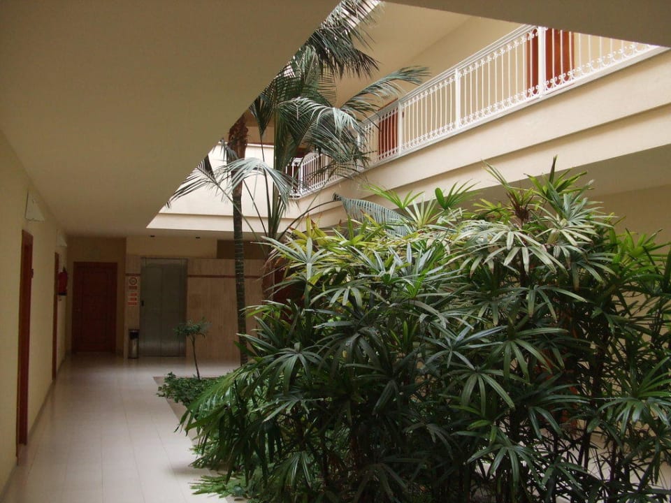 Innenhof der Wohnbereiche Playa Garden Selection Hotel & Spa