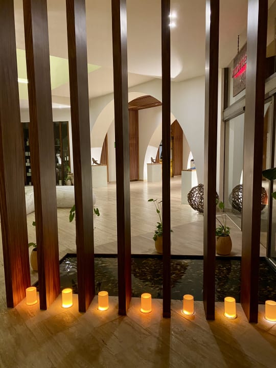 Lobby Impression Isla Mujeres by Secrets - Adults Only