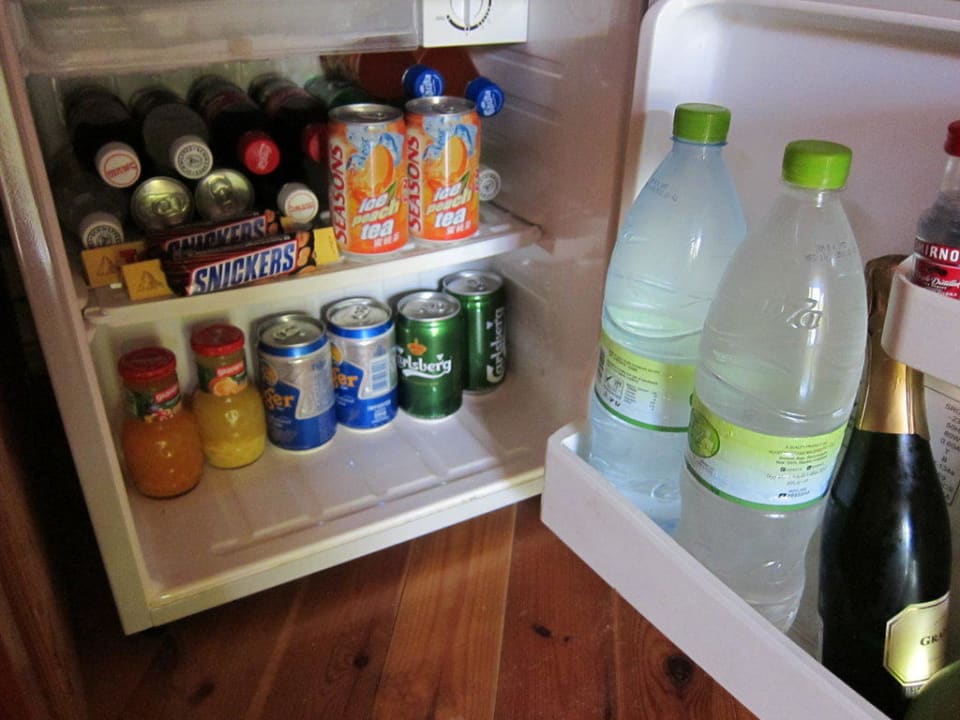 Minibar Meeru Maldives Resort Island