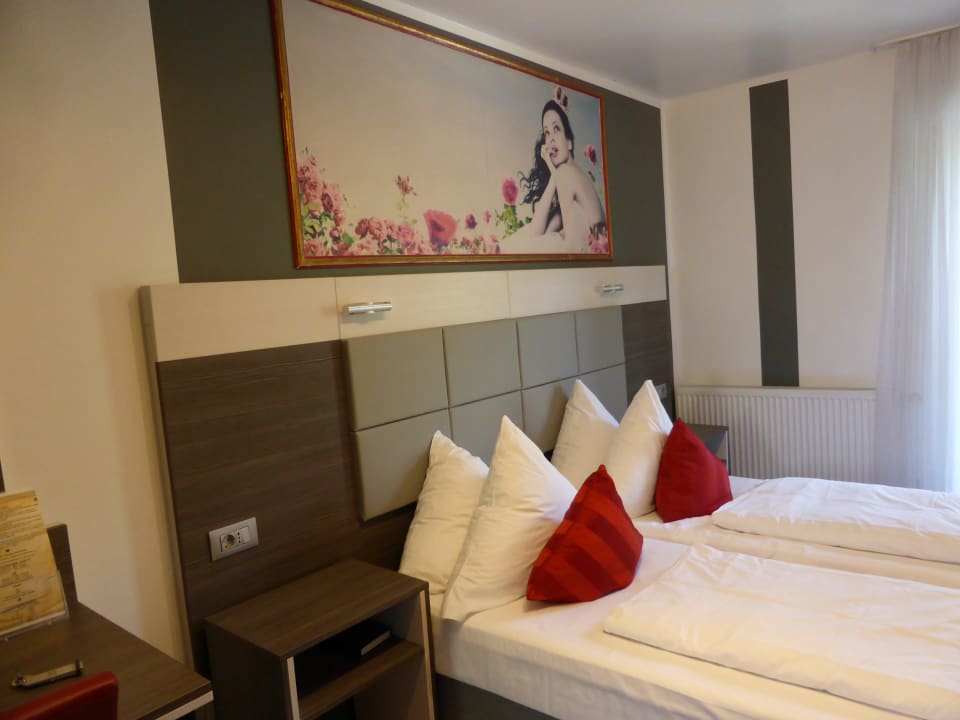 Zimmer Rheinhotel Lilie