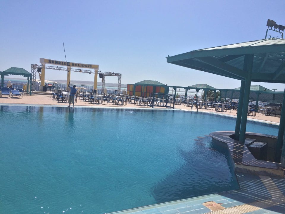 Pool  SUNRISE Holidays Resort (Adults Only)