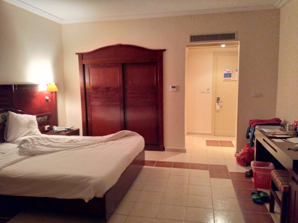 Zimmer Brayka Bay Resort