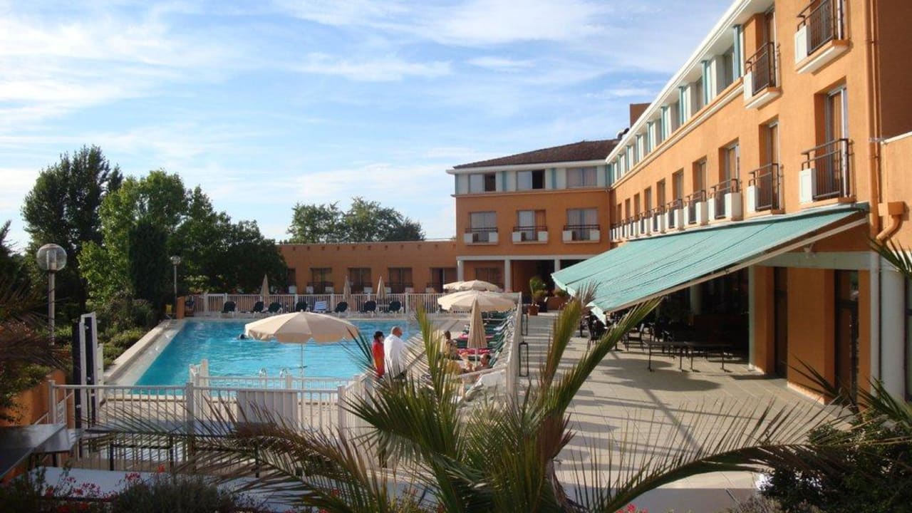 Poolanlage Hotel Mercure Toulouse Golf de Seilh