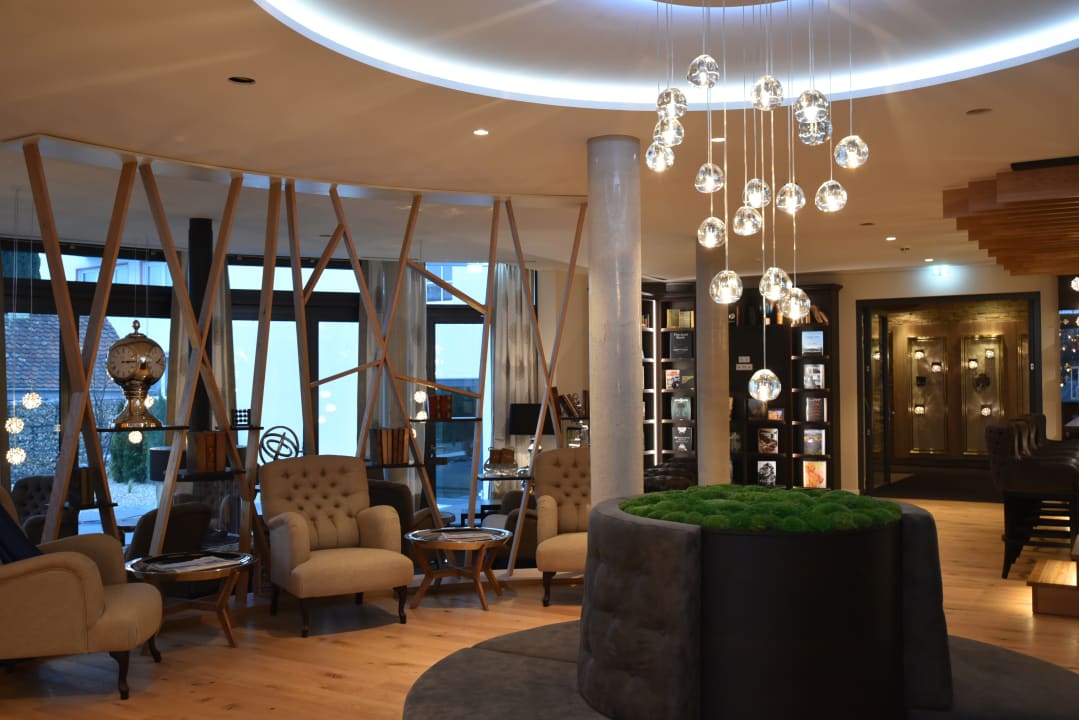 Lobby BLOCK Hotel & Living