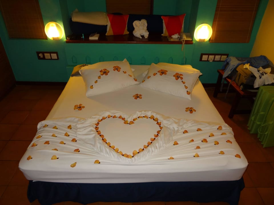 Aufmerksamkeit vom Roomboy Adaaran Club Rannalhi - All Inclusive