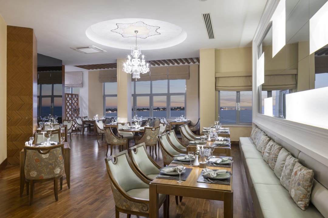 Gastro Melas Resort Hotel