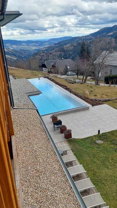 Pool Naturhotel Bauernhofer