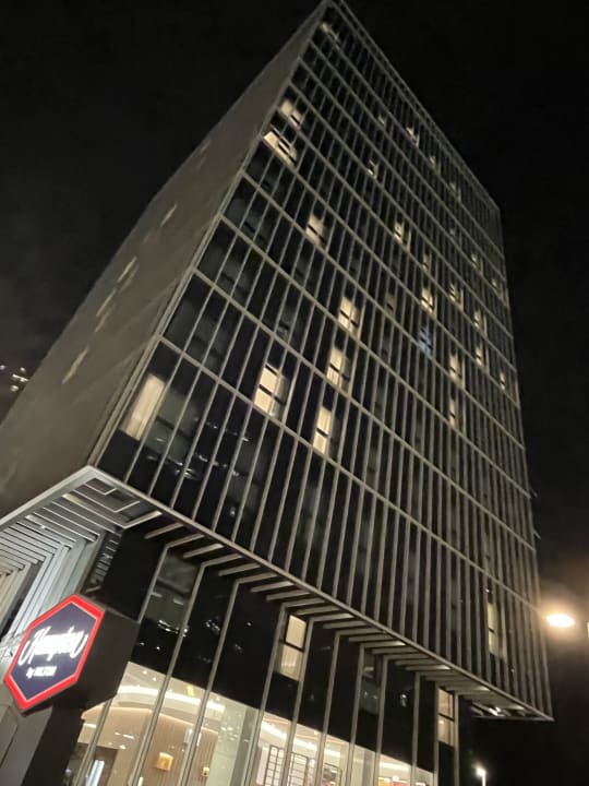 Außenansicht Hampton By Hilton Barcelona Fira Gran Via