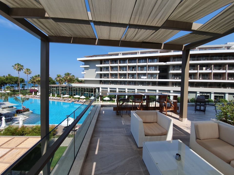 Außenansicht Acanthus Cennet Barut Collection