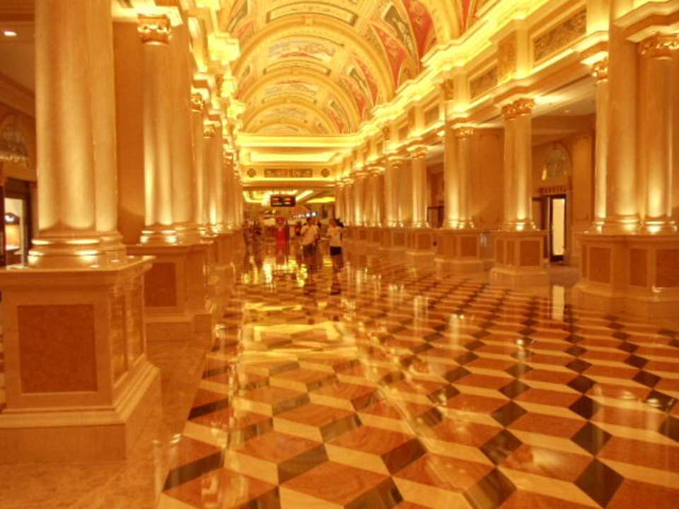 Gang im EG The Venetian Macao Resort & Casino